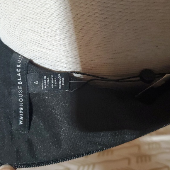 Dress - Picture 8 of 9